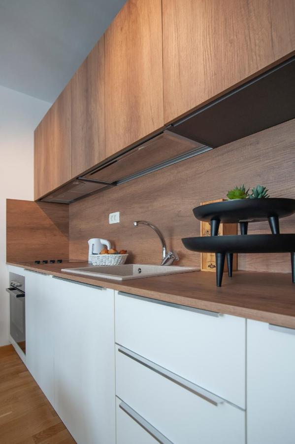 בודווה Fontana Seafront Residences מראה חיצוני תמונה