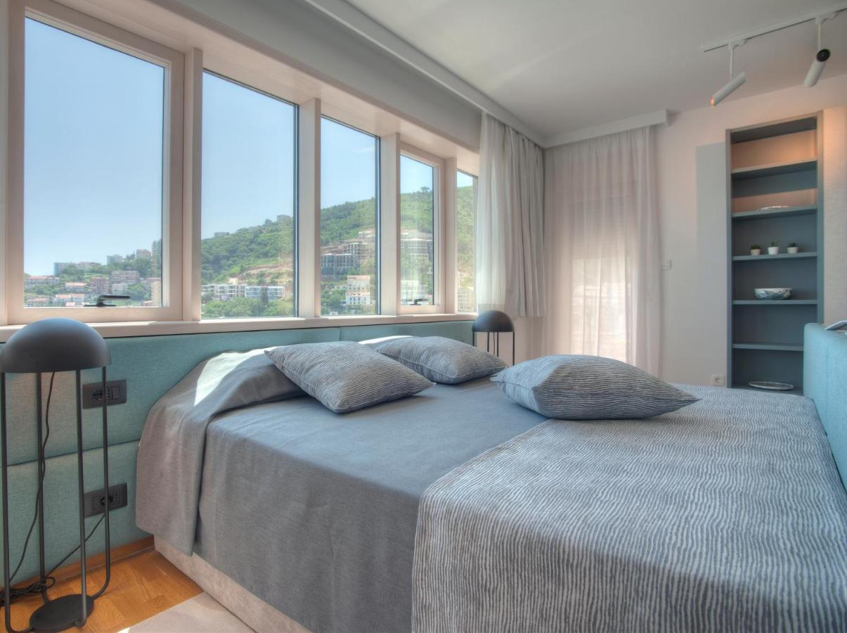 בודווה Fontana Seafront Residences מראה חיצוני תמונה