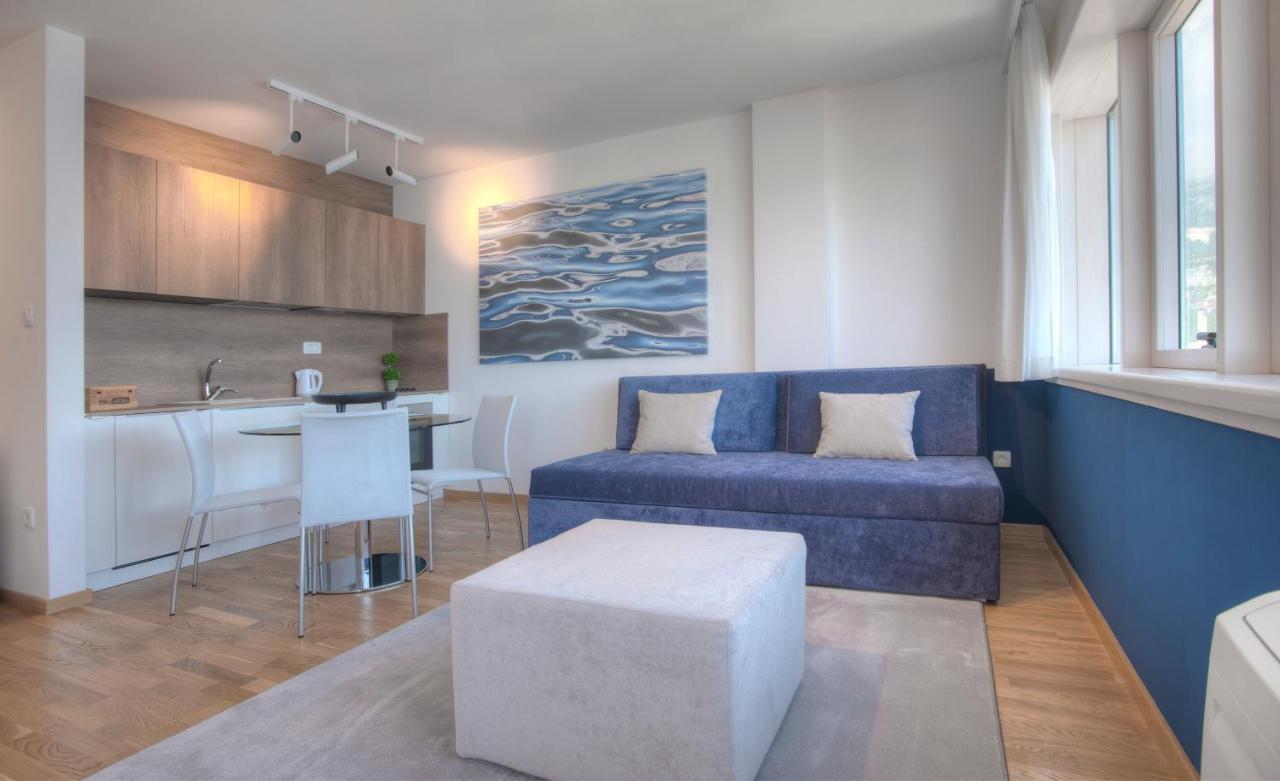בודווה Fontana Seafront Residences מראה חיצוני תמונה